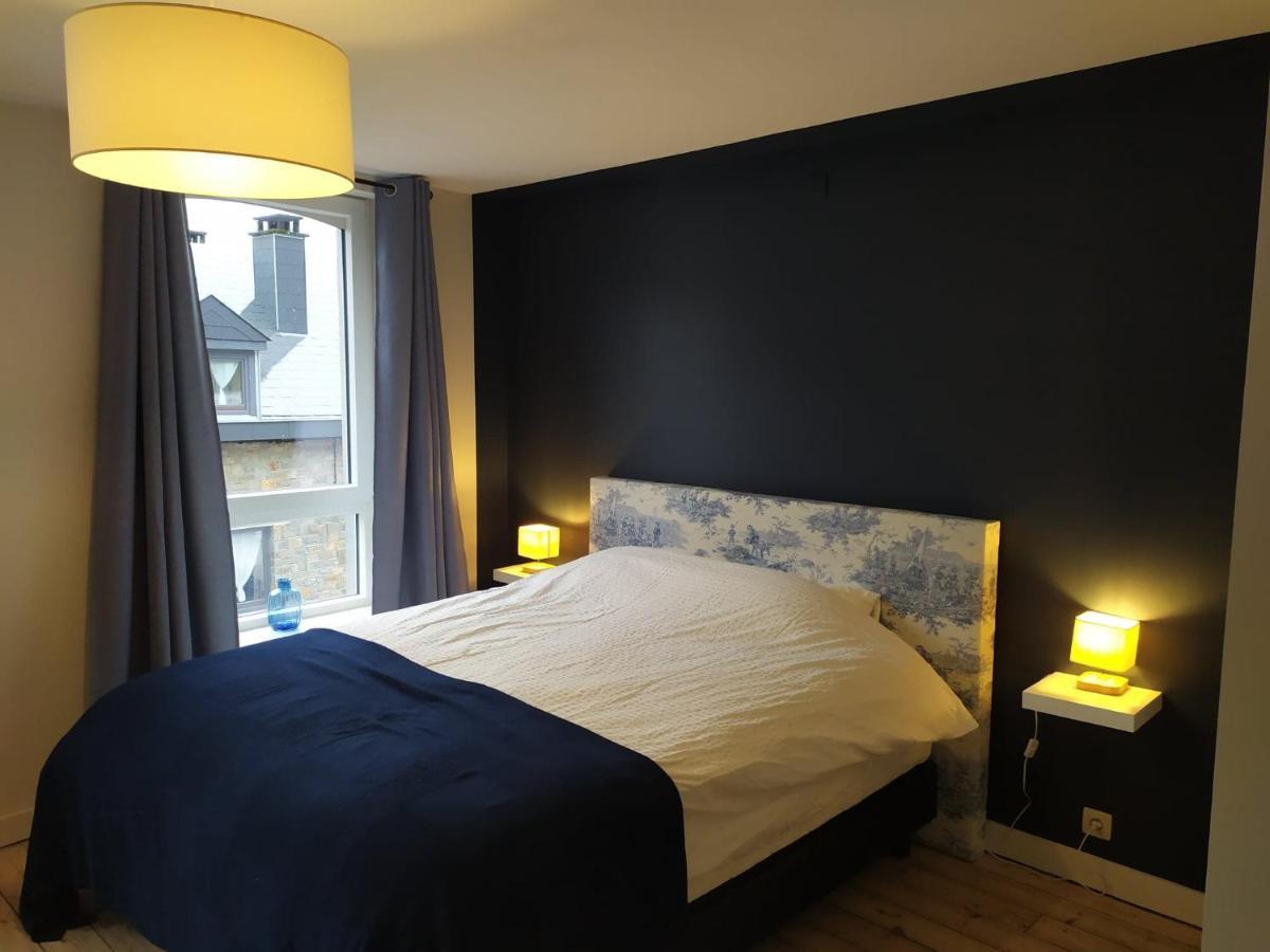 La Roche ô Tour! - Gîte citadin Extérieur photo